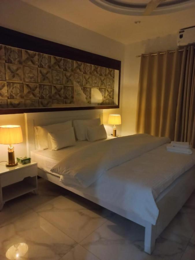 B&B Mumtaz City Islamabad Extérieur photo